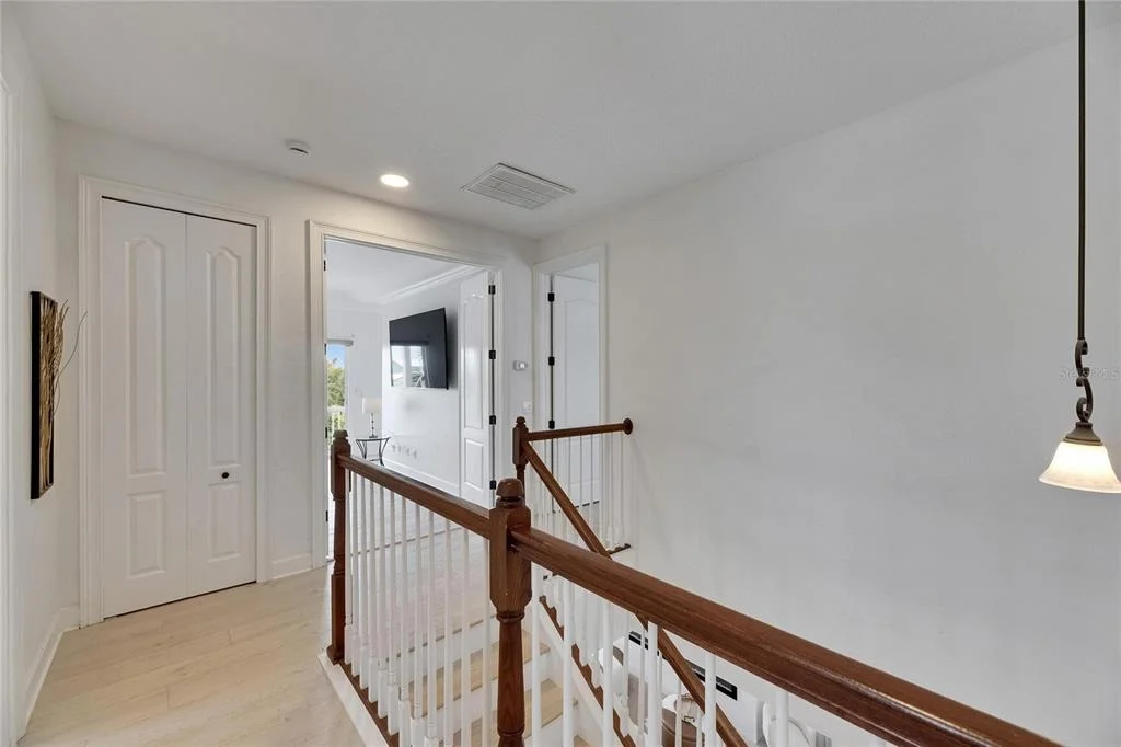 Photo of 6512 SIMONE SHORES CIRCLE