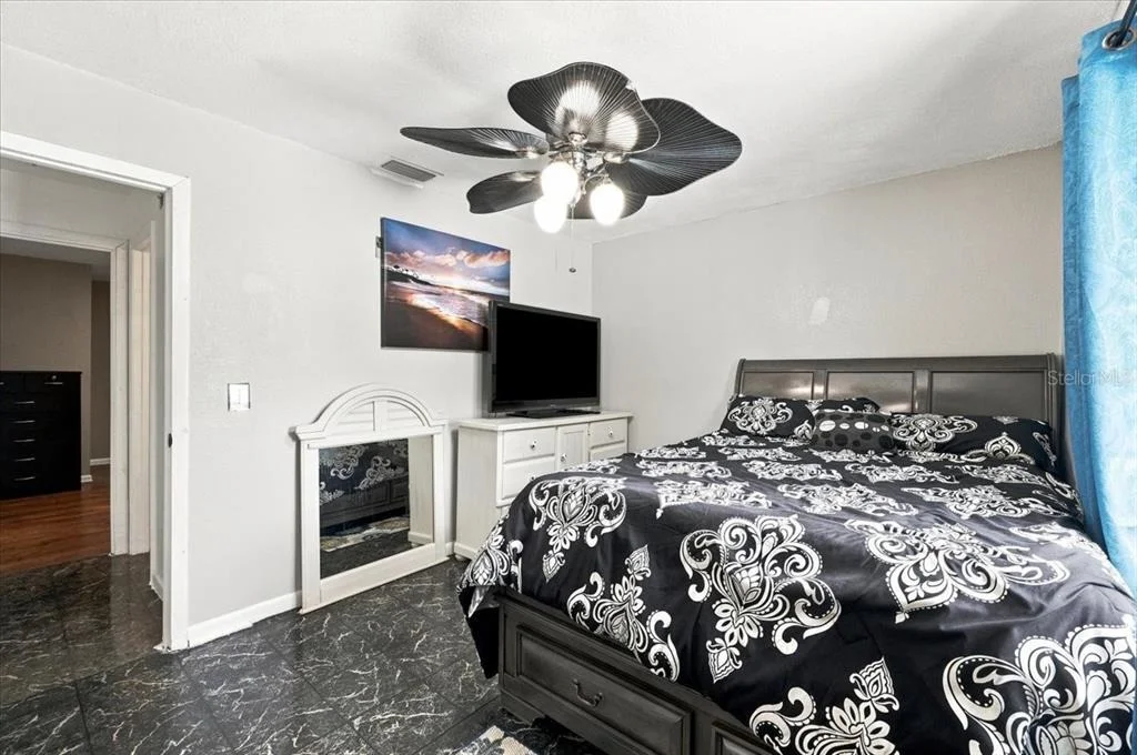 Photo of 543 STATE ROAD 559