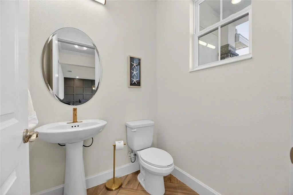 Photo of 914 SIGNET DRIVE