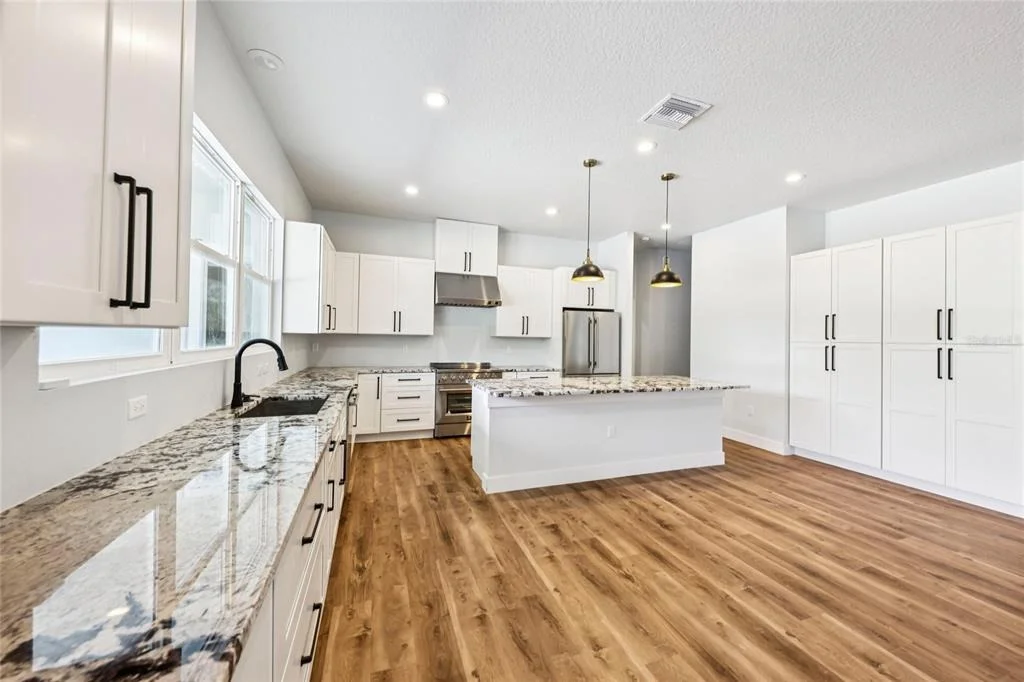 Photo of 351 MITNIK DRIVE