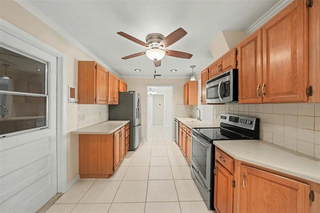Photo of 14161 HETRICK CIRCLE N