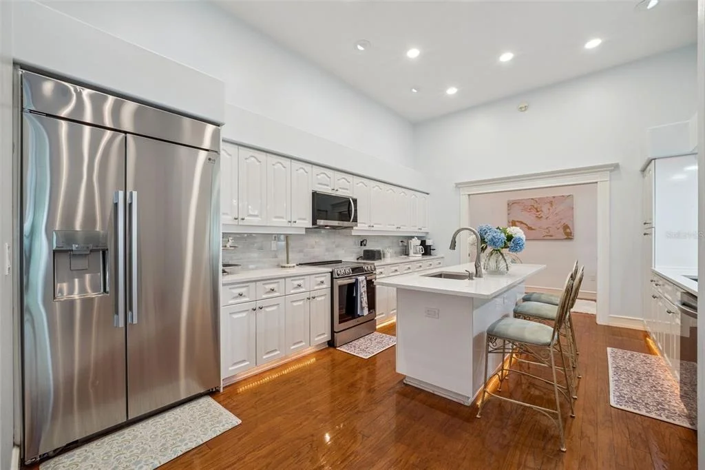 Photo of 21033 VIOLET ROAD