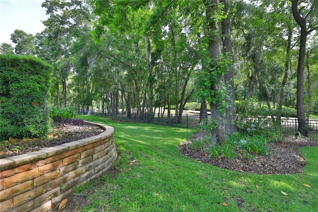 Photo of 7122 SE 12TH CIRCLE