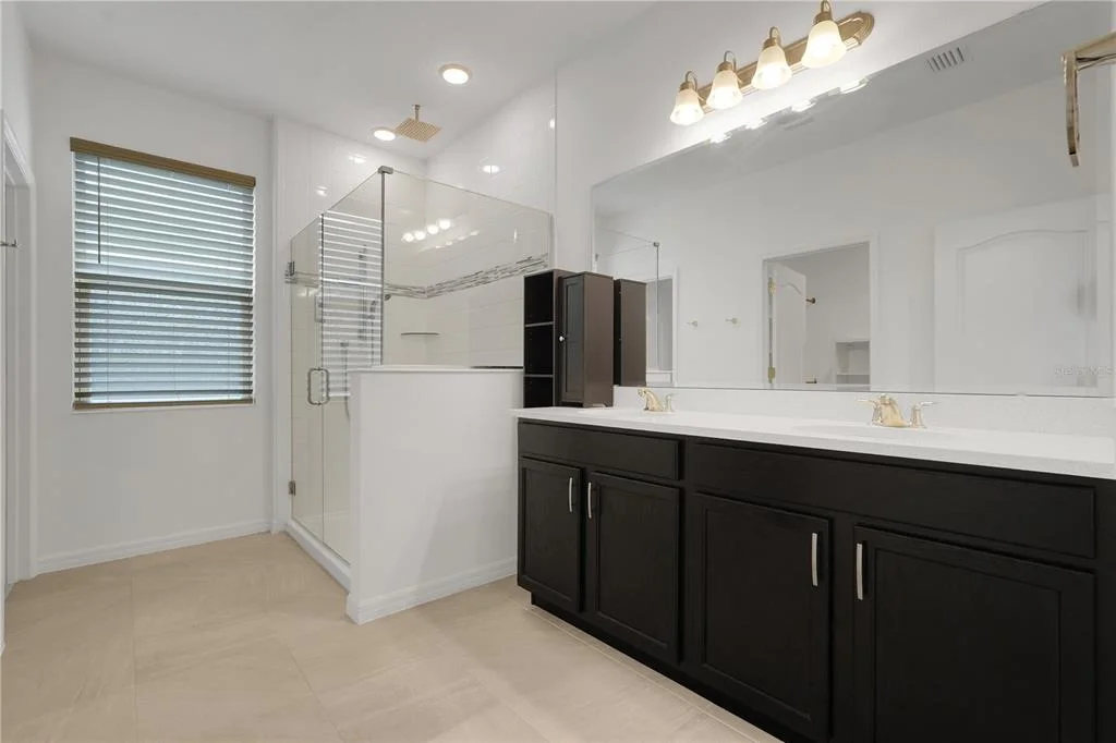 Photo of 935 BENJAMIN TRAIL