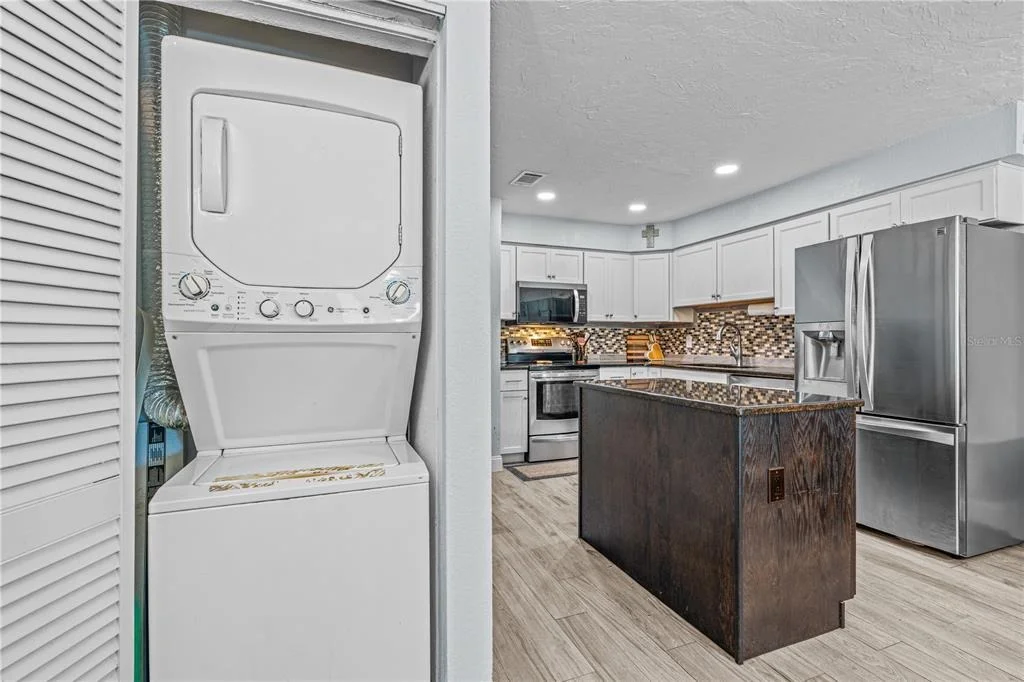 Photo of Unit UT23 at 5500 OCEAN SHORE BOULEVARD