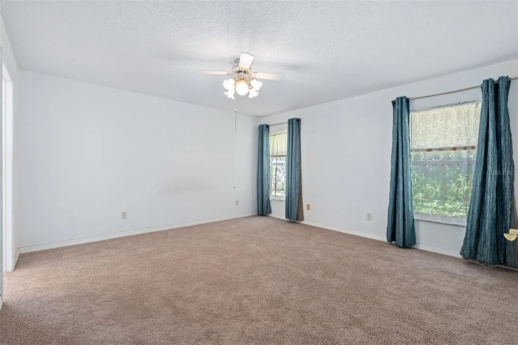 Photo of 5902 KENDREW DRIVE