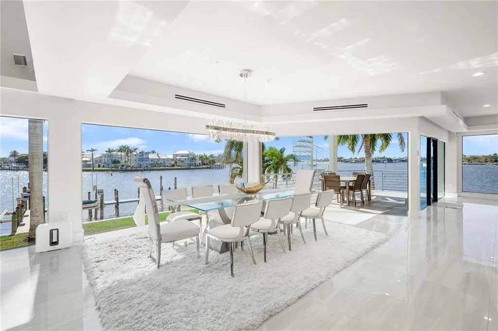 Photo of 1400 SIESTA DRIVE