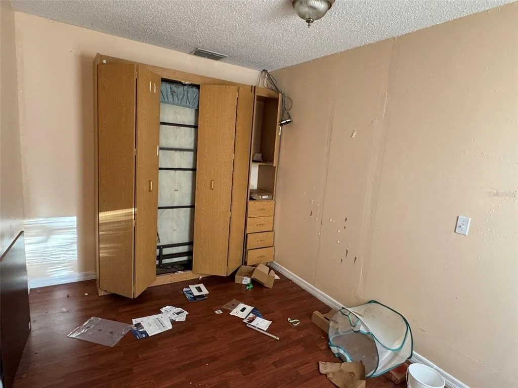 Photo of 5018 STRADA DRIVE