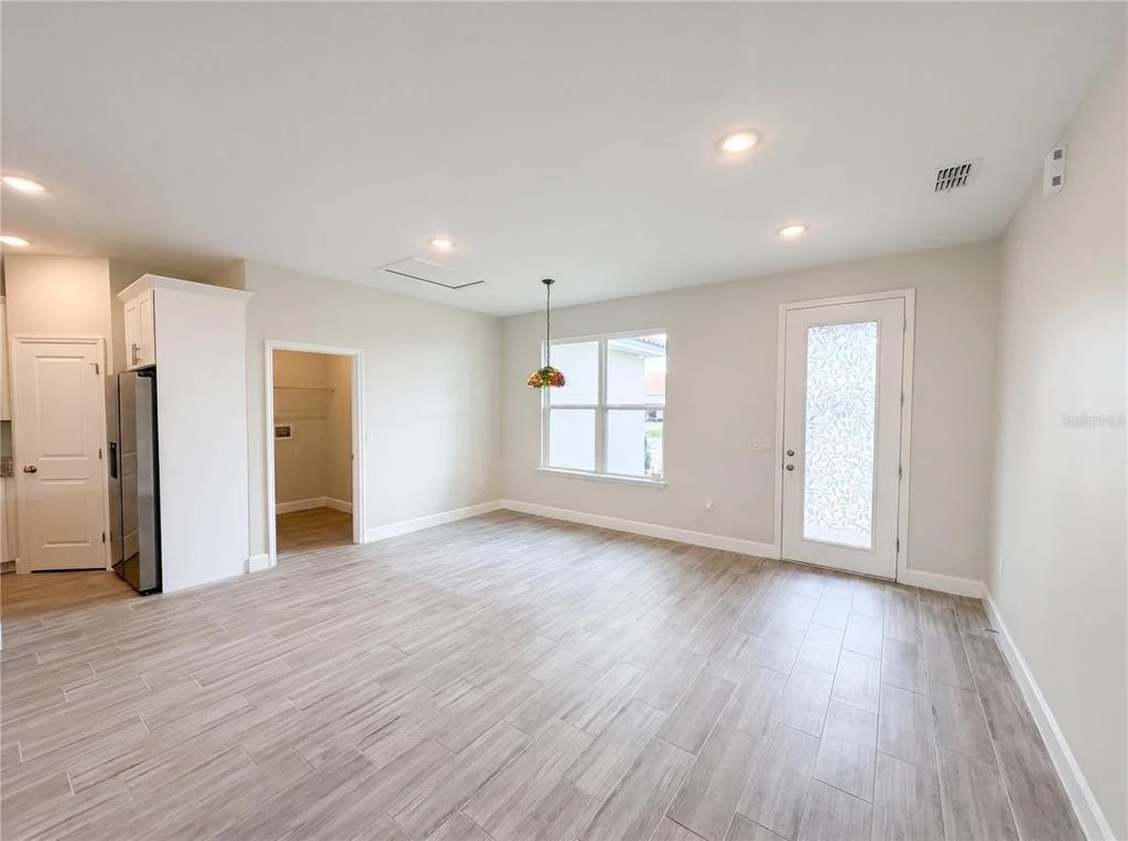 Photo of 446 CINNAMON DRIVE