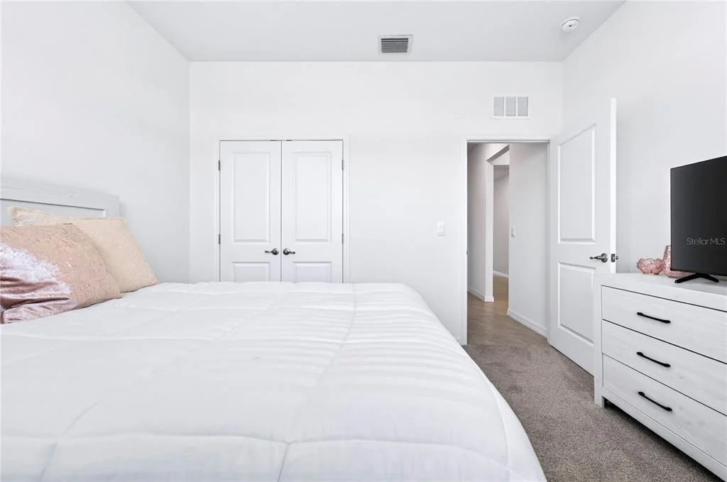 Photo of 4975 NW 39TH LOOP