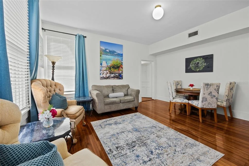 Photo of 205 SE 7TH STREET