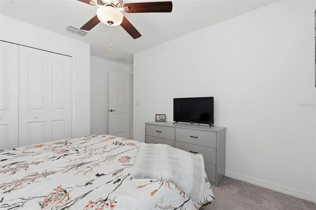 Photo of 1681 RED LOOP