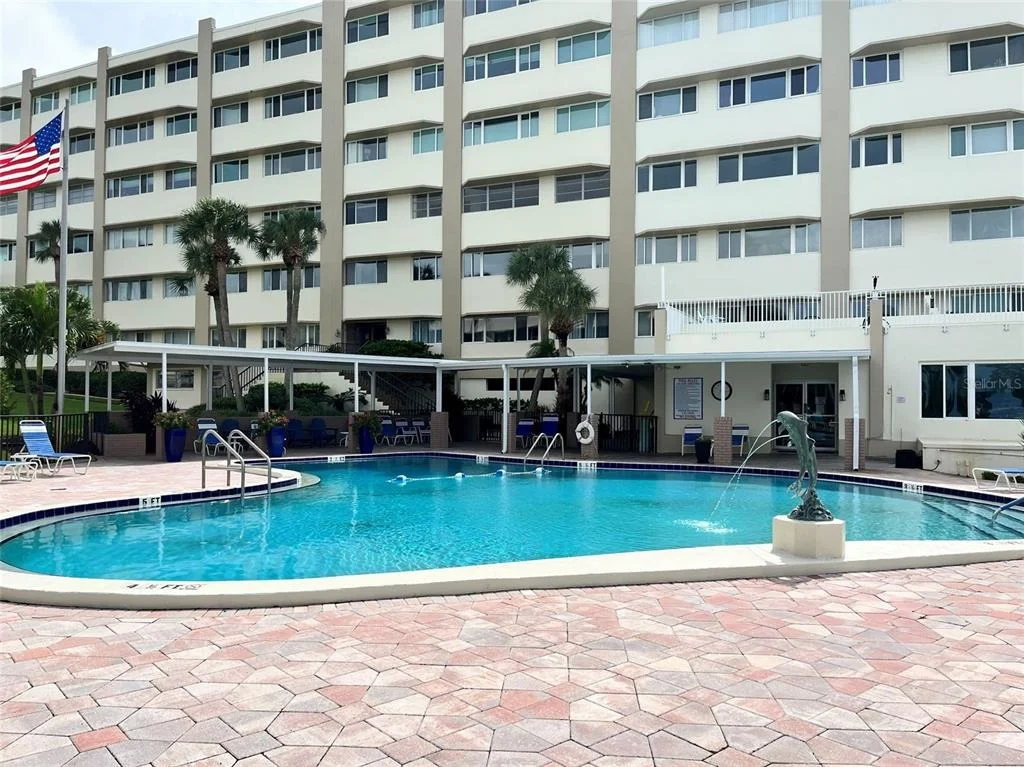 Photo of Unit 211A at 100 BLUFF VIEW DRIVE