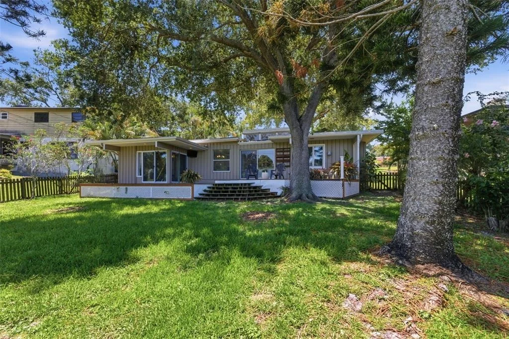 Photo of 1918 BYRAM DRIVE