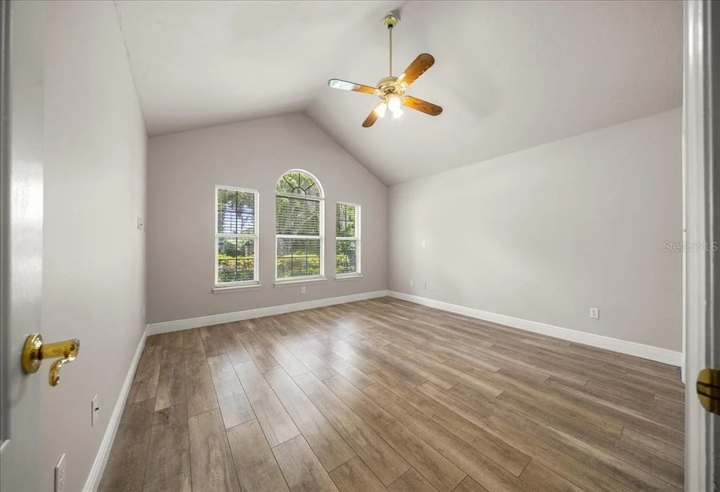 Photo of 2420 SE 15TH STREET