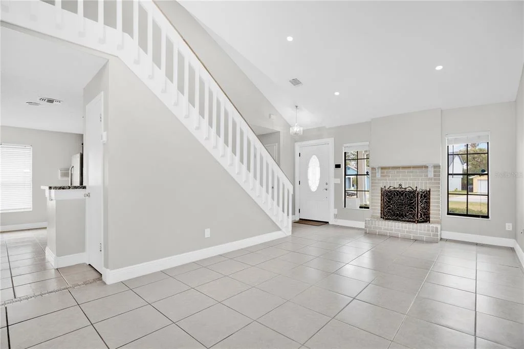Photo of 682 ASCOT CIRCLE