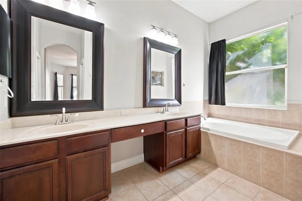 Photo of 5517 GREYSTONE DRIVE