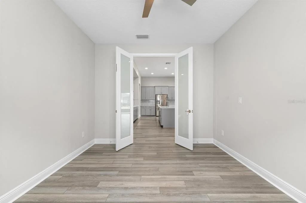 Photo of 5406 LIMELIGHT DRIVE