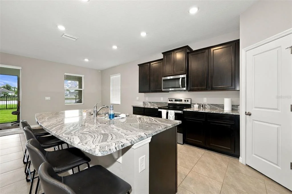 Photo of 16633 MOONER PLANK CIRCLE