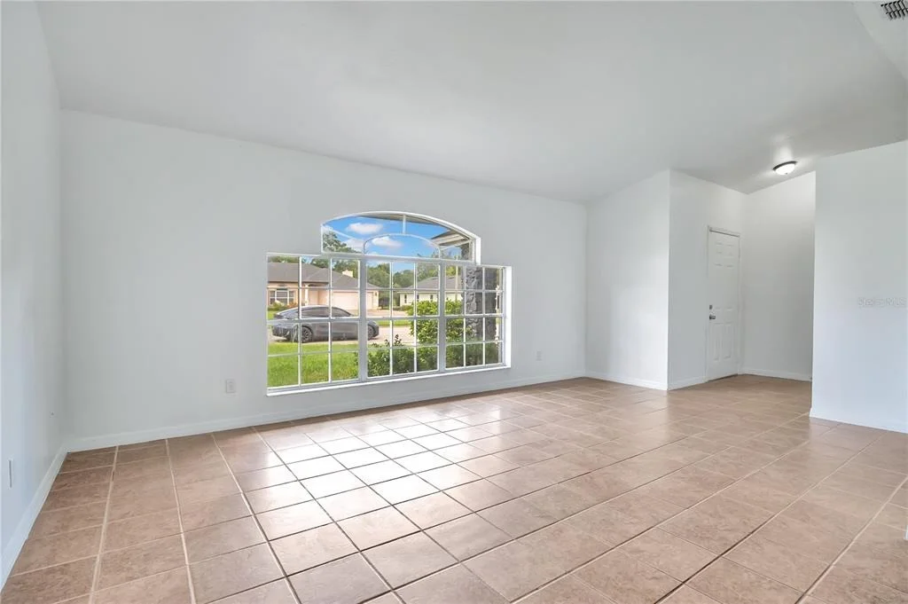 Photo of 2113 N NORMANDY BOULEVARD