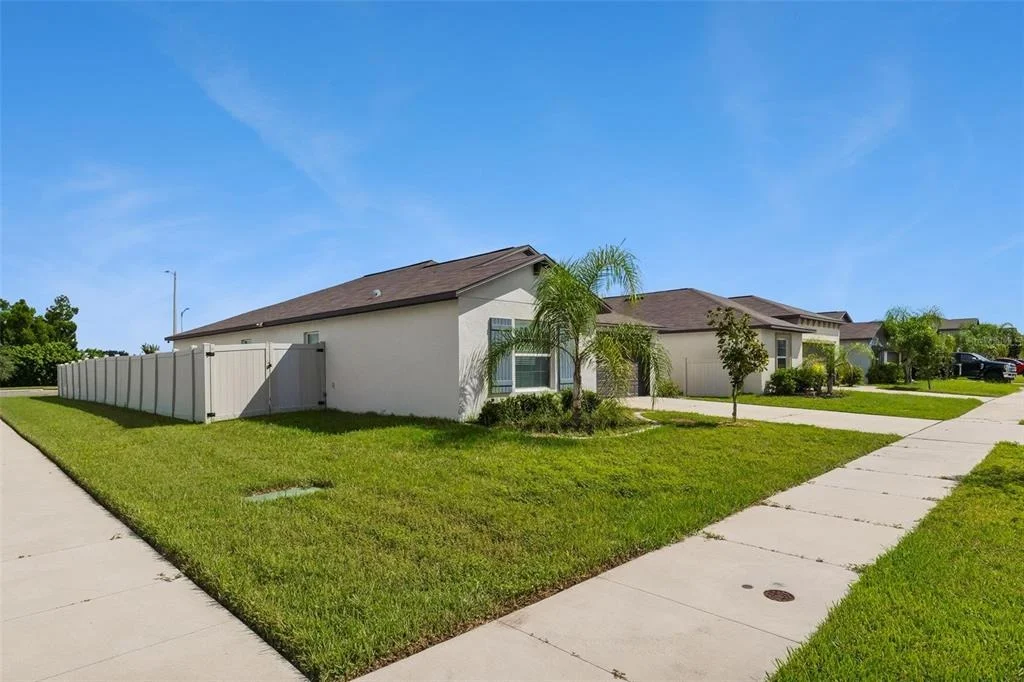 Photo of 5404 BLUE AZURE DRIVE