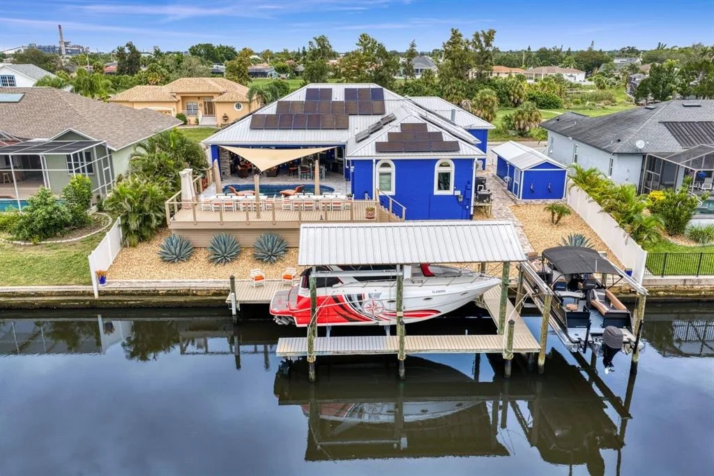 Photo of 704 EAGLE LANE