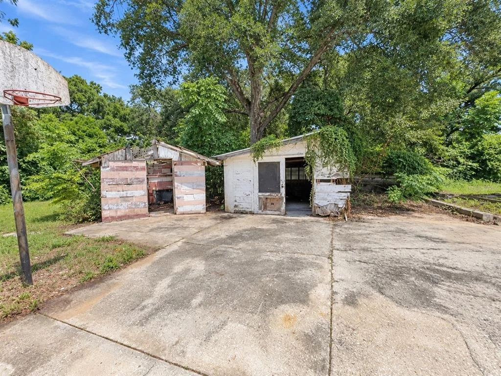 Photo of 1805 E ORANGE AVENUE