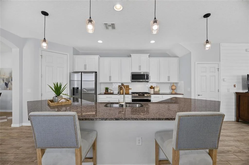 Photo of 7113 BOWSPIRIT PLACE