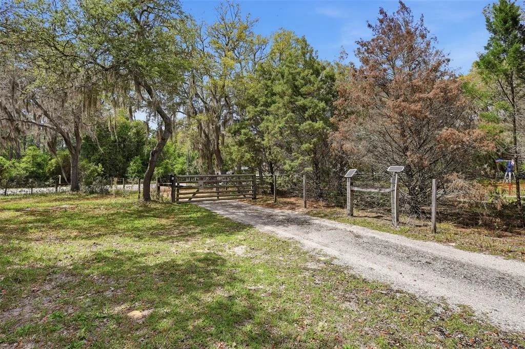 Photo of 4155 MARSH ROAD