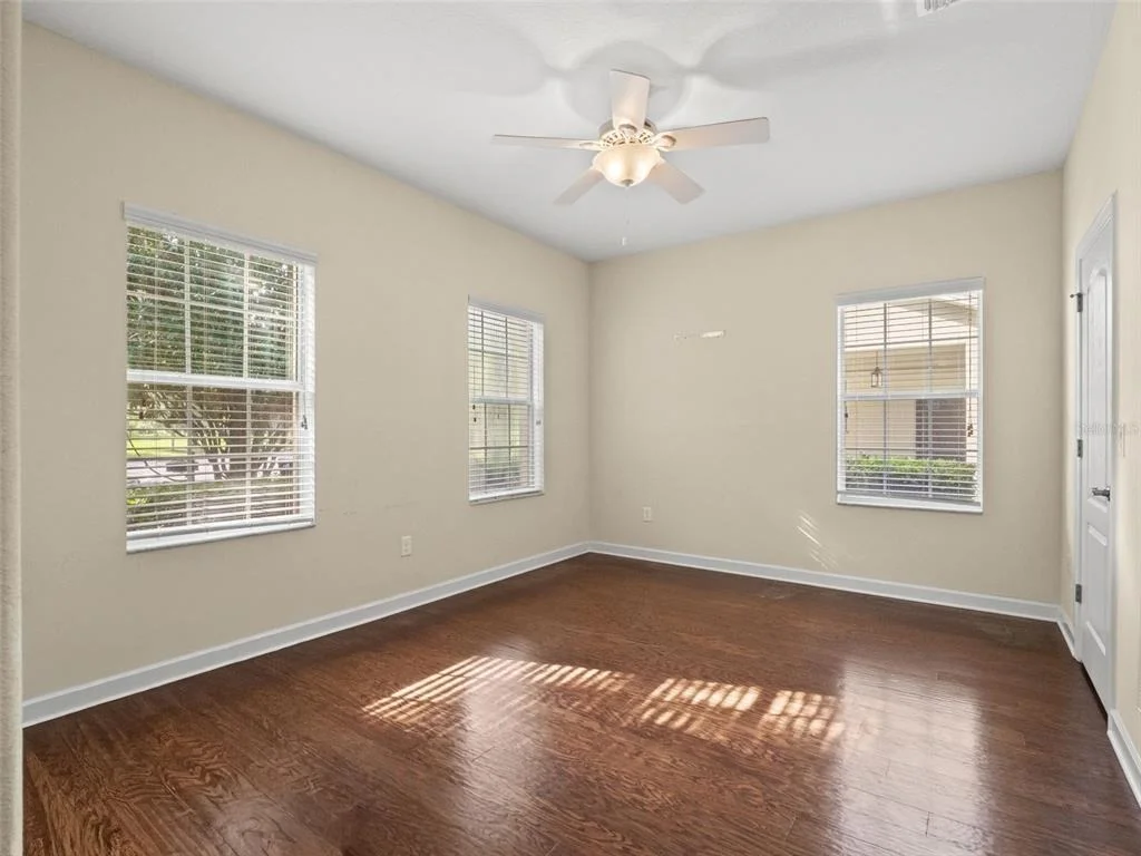 Photo of 6158 MERIWETHER CRESCENT