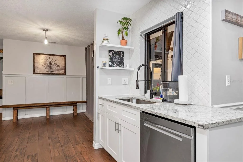 Photo of 1548 BOWMANS TRAIL