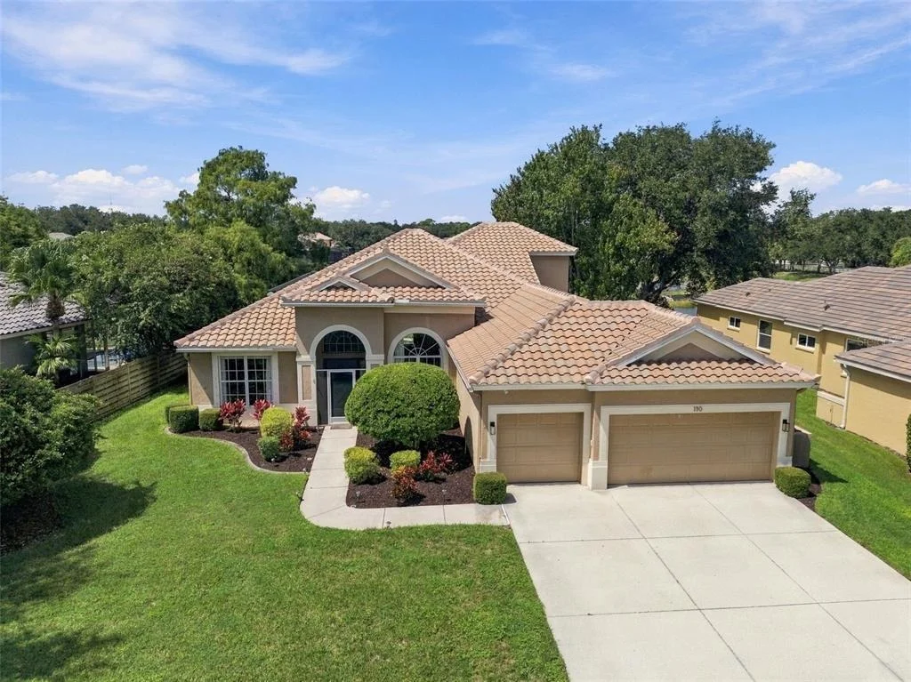 Photo of 130 WILLOW BEND WAY