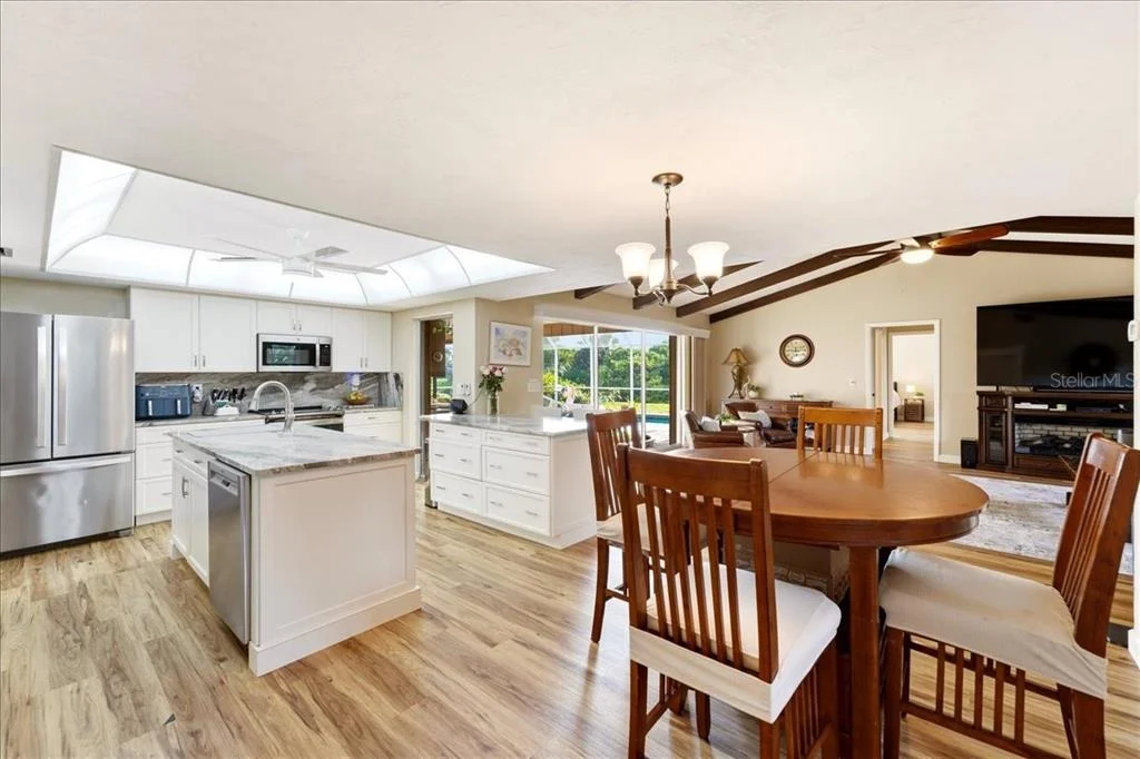Photo of 413 SIGNORELLI DRIVE