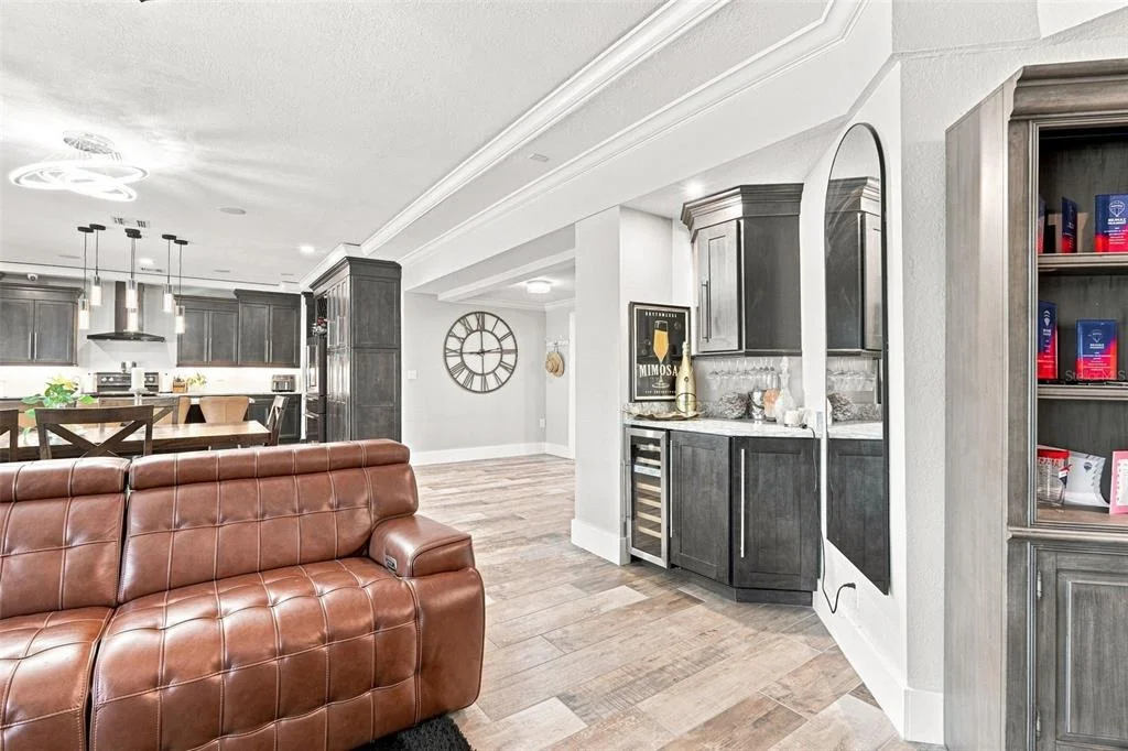 Photo of 2424 HARBOUR DRIVE