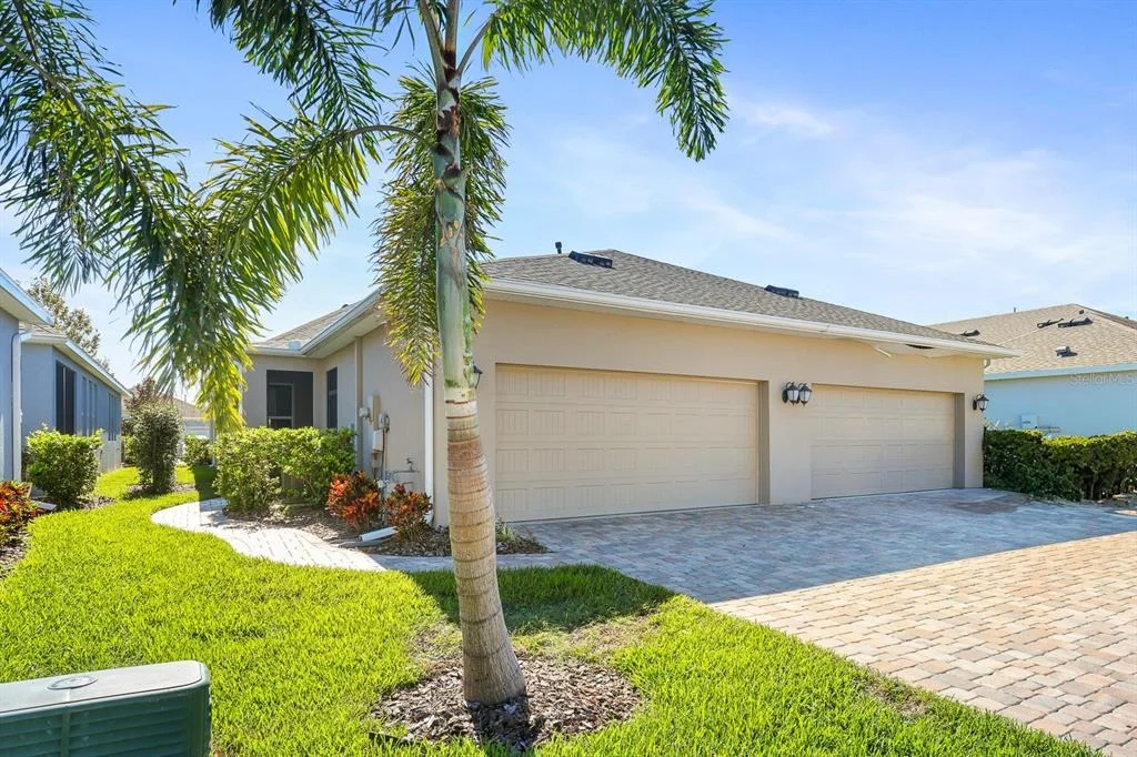 Photo of 13892 KINGFISHER GLEN DRIVE