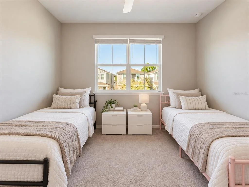 Photo of 16012 MICELLI DRIVE