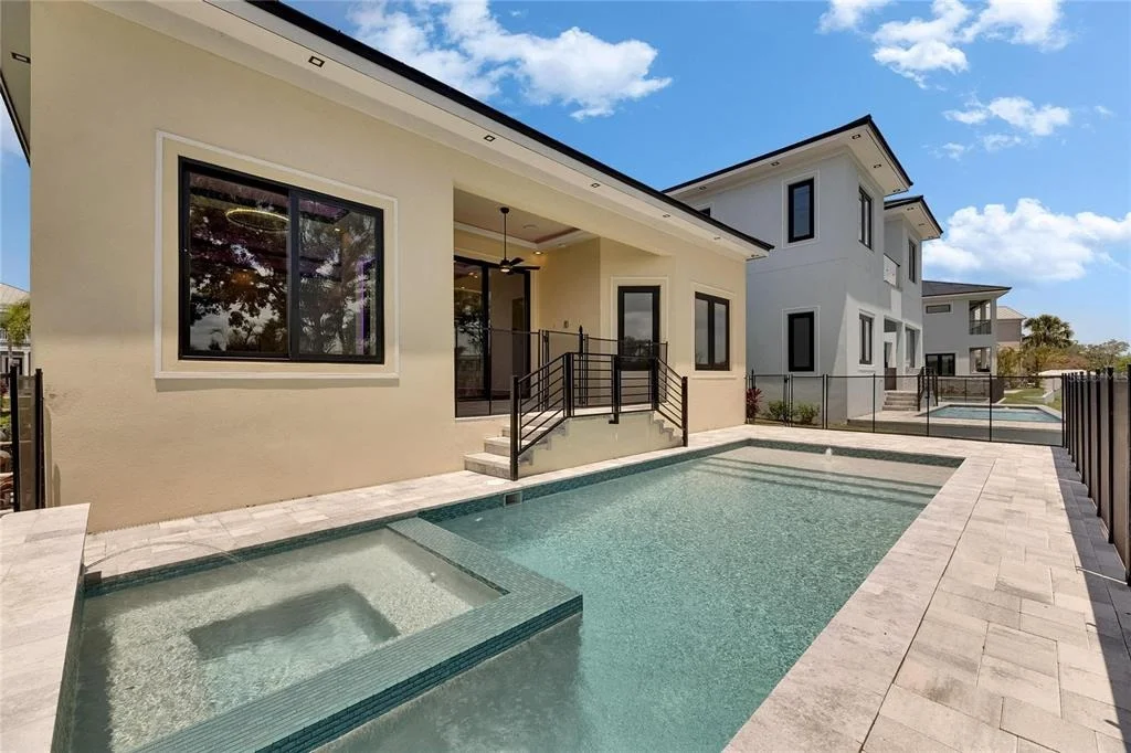Photo of 6532 SIMONE SHORES CIRCLE