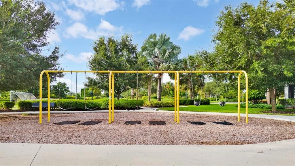 Photo of 9348 ROYAL RIVER CIRCLE