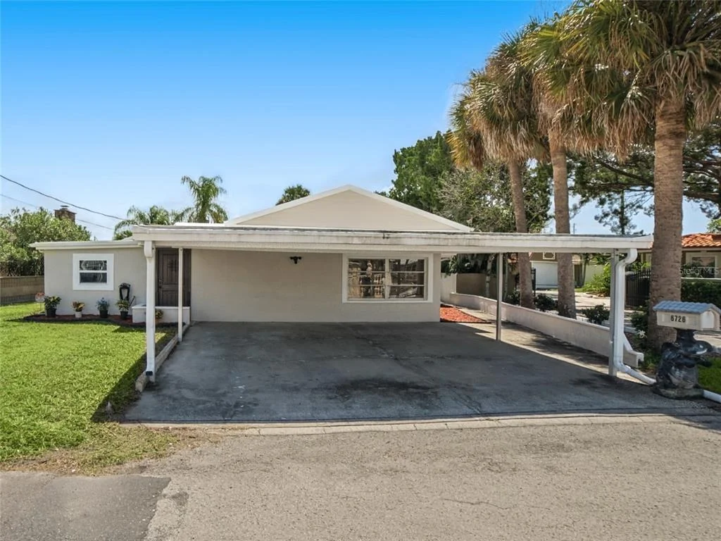 Photo of 6726 UDELL LANE