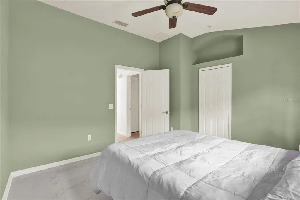 Photo of 1851 ARBOR KNOLL LOOP