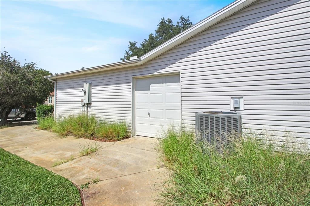 Photo of 1009 FOREST BREEZE PATH