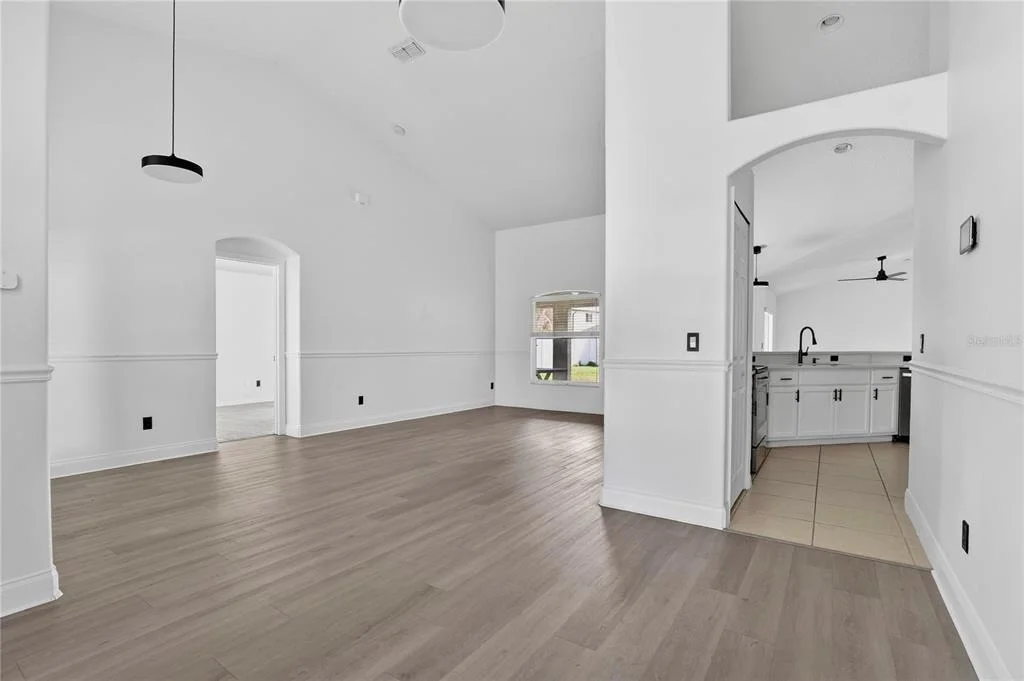 Photo of 1042 CHAMBERLIN TRAIL