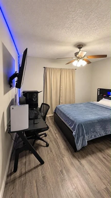 Photo of 8089 WOODEN DRIVE