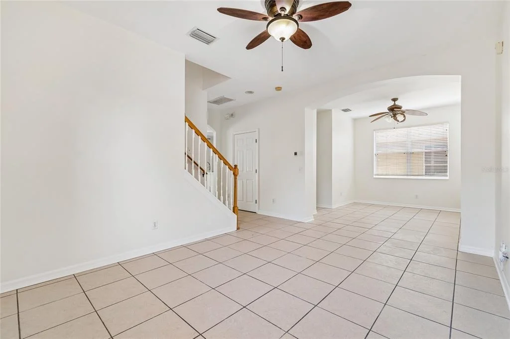 Photo of 915 WINDTON OAK DRIVE