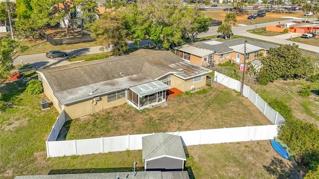 Photo of 1521 BANYAN DR.