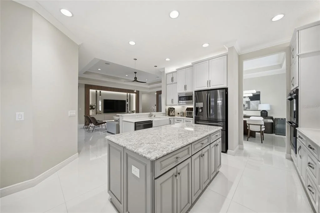Photo of 2420 COCO PALM CIRCLE