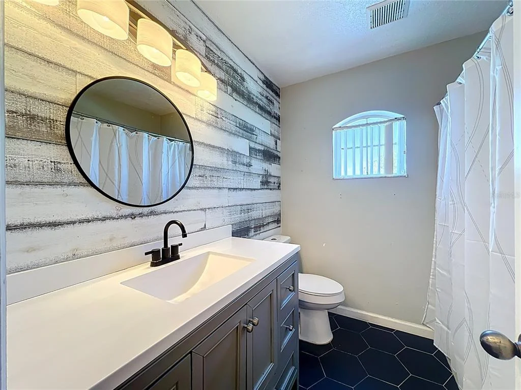 Photo of 105 BAILEY CIRCLE