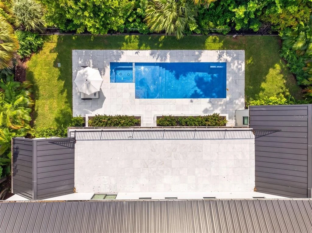 Photo of 656 TROPICAL CIRCLE