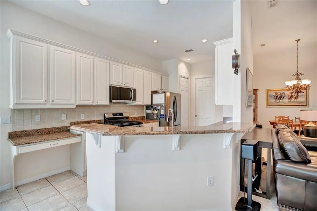 Photo of 526 NEWHALL LANE