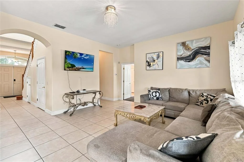 Photo of 426 VISTA LOOP